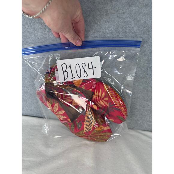 Bobs by Sketchers Woman's sz 6 Worls Botanical Gardens Close Toe Espadrille - Picture 9 of 9